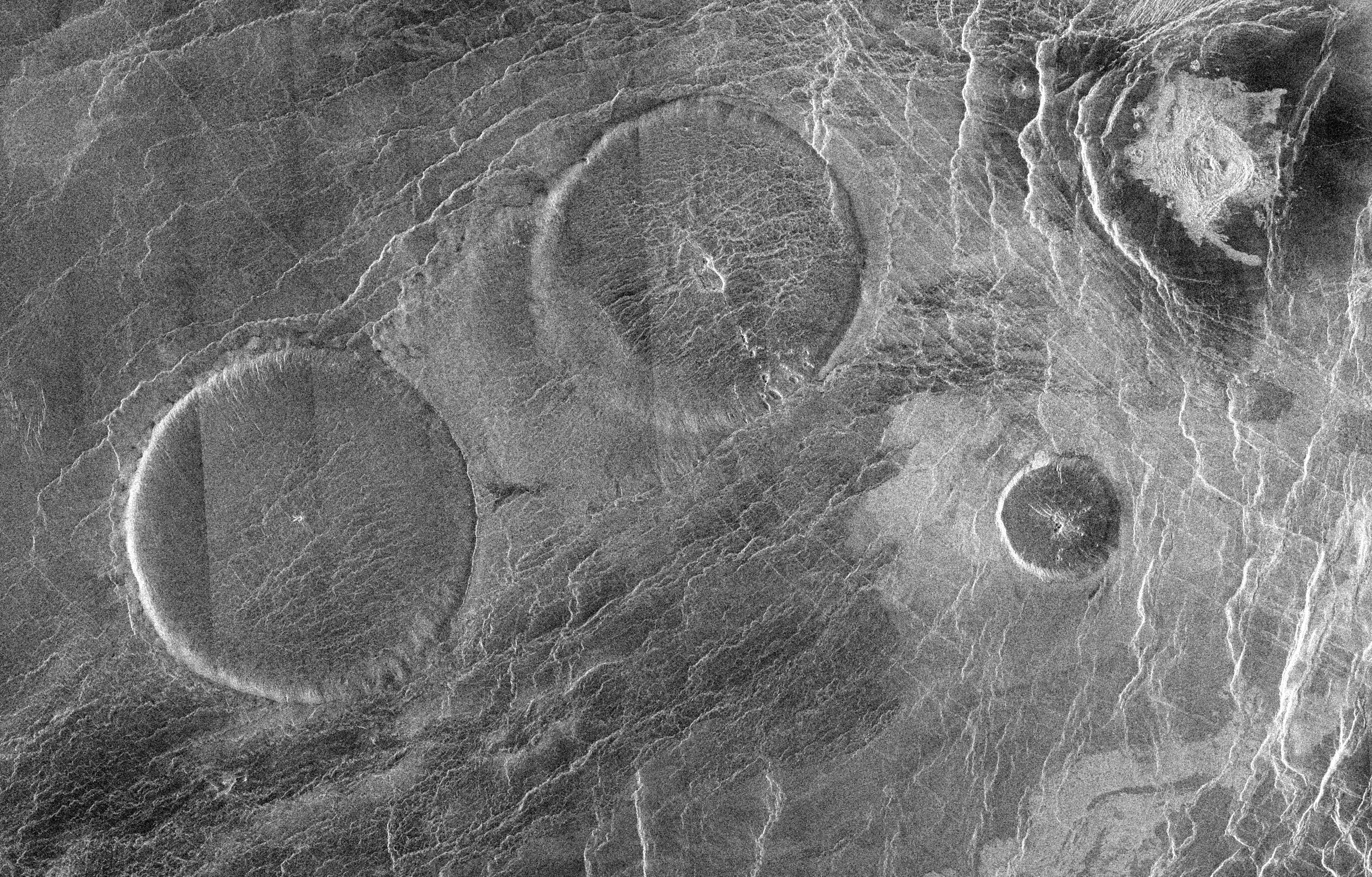 Alpha Regio. Magellan radar reconstruction, NASA / JPL.